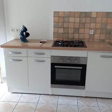F2 Plages Du Debarquement Apartman Grandcamp-Maisy Kültér fotó